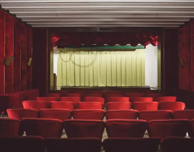 1759470275062 Mini Theatre